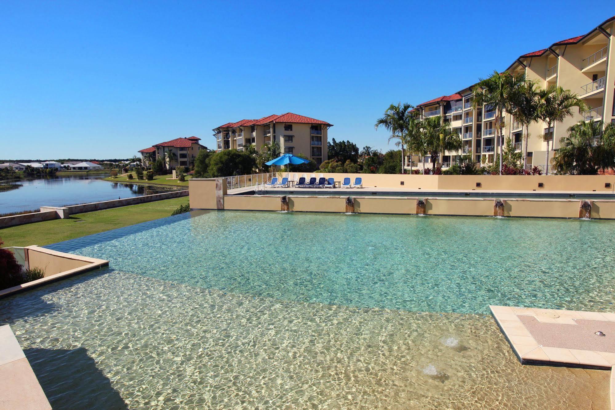 Pelican Waters Golf Resort Sunshine Coast Калаундра Екстер'єр фото